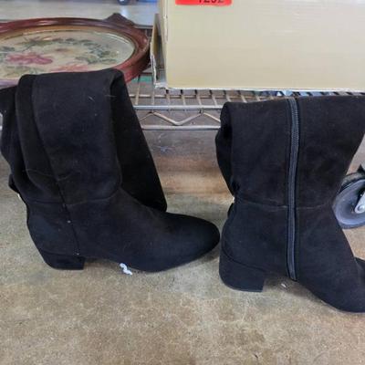 Sale Photo Thumbnail #304