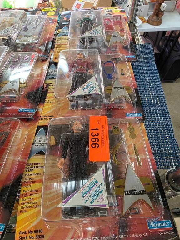 Sale Photo Thumbnail #378