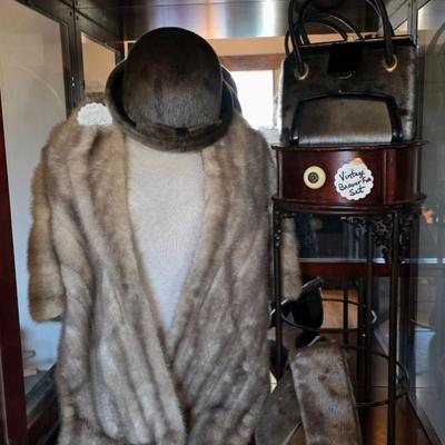 Sale Photo Thumbnail #98