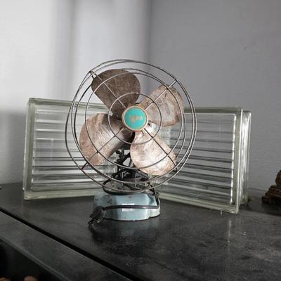 Sale Photo Thumbnail #143