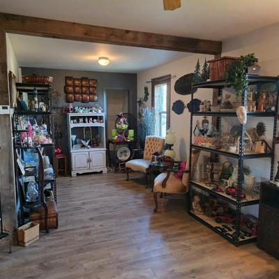 Sale Photo Thumbnail #79