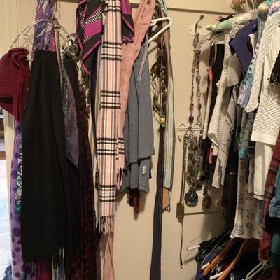 Sale Photo Thumbnail #44