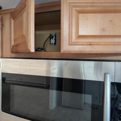 Sale Photo Thumbnail #99