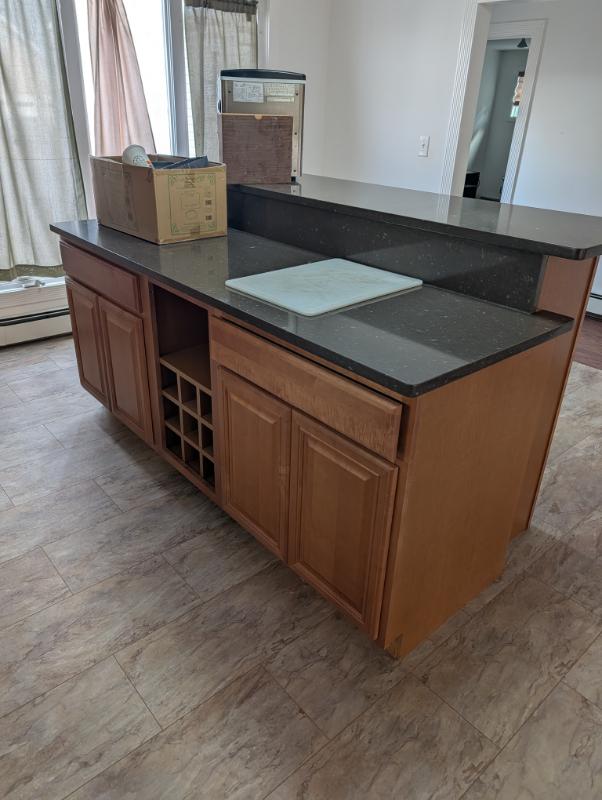 Sale Photo Thumbnail #133