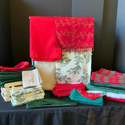 Christmas Linen Lot
