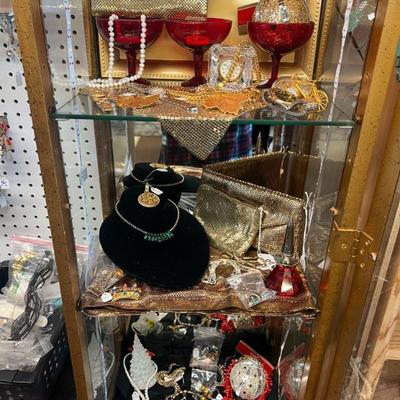 Sale Photo Thumbnail #19