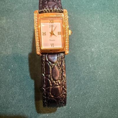 Sale Photo Thumbnail #55