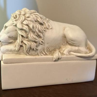 Sale Photo Thumbnail #177