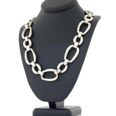 Sale Photo Thumbnail #150