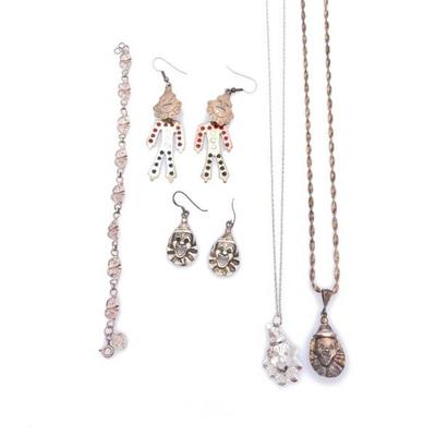 Sale Photo Thumbnail #109