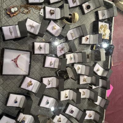 Sale Photo Thumbnail #43