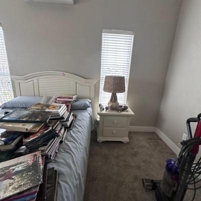 Sale Photo Thumbnail #57