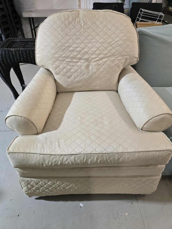 Sale Photo Thumbnail #20