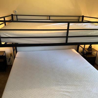 Sale Photo Thumbnail #86