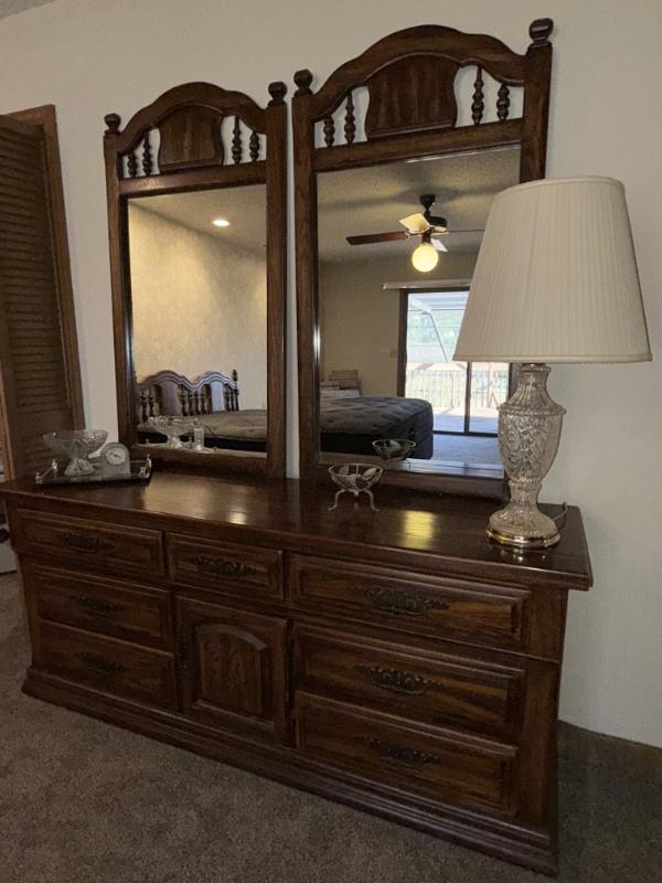 Sale Photo Thumbnail #272