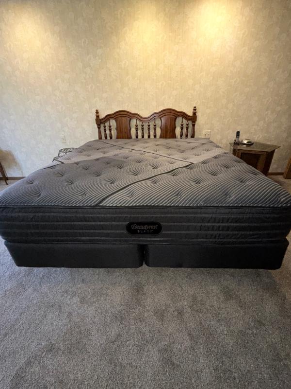 Sale Photo Thumbnail #274