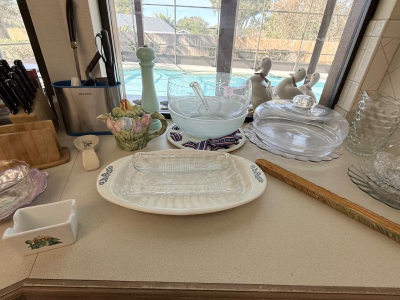 Sale Photo Thumbnail #300