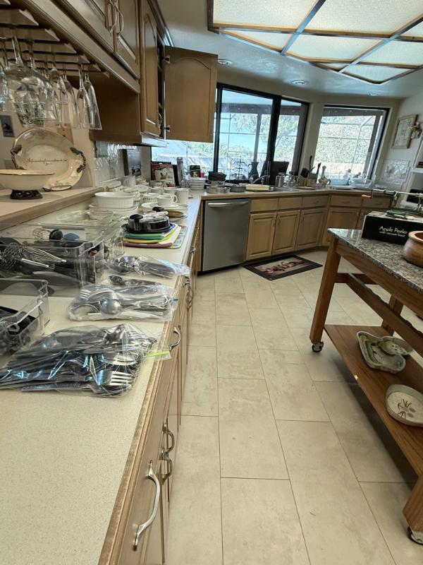 Sale Photo Thumbnail #291