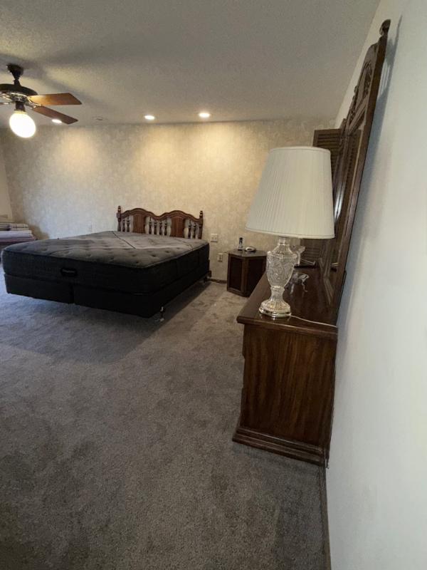 Sale Photo Thumbnail #271