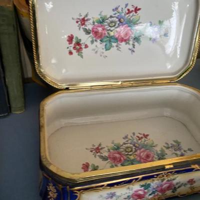 Sale Photo Thumbnail #209