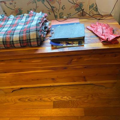 Sale Photo Thumbnail #264