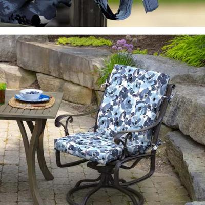 Sale Photo Thumbnail #544