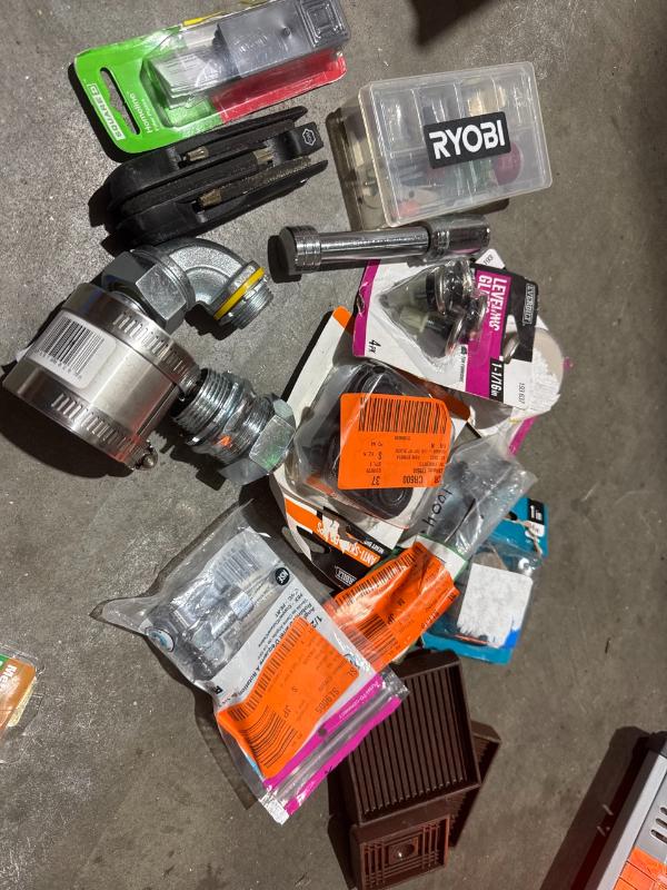 Sale Photo Thumbnail #759