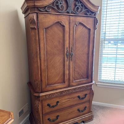 Sale Photo Thumbnail #63