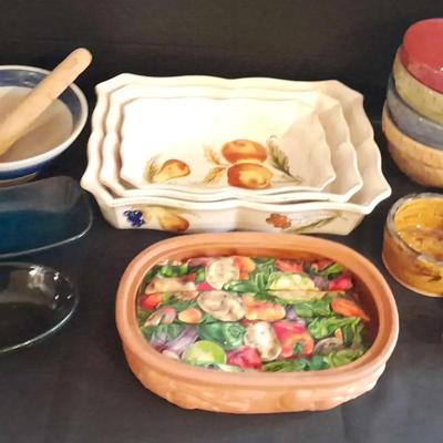 Earthenware & Stoneware Kitchen Collection with Granada Casserole Dishes