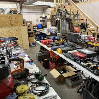 Sale Photo Thumbnail #11