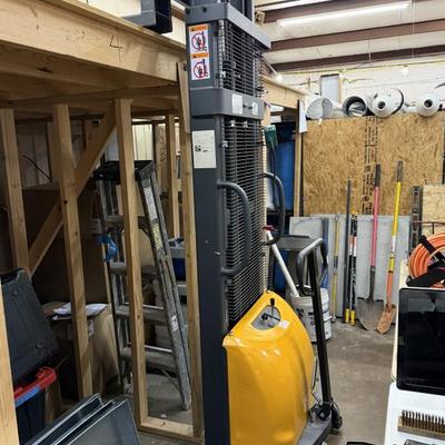 Sale Photo Thumbnail #14