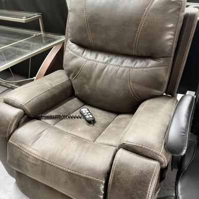 Sale Photo Thumbnail #376