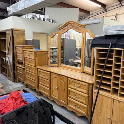 Sale Photo Thumbnail #359