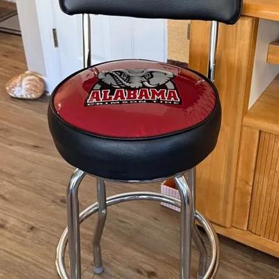 Alabama CrimsonTide Bar Stool And Shirts