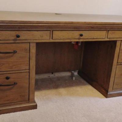 Bassett Desk