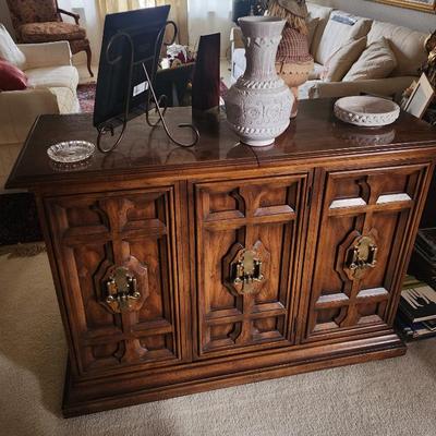 Sale Photo Thumbnail #90