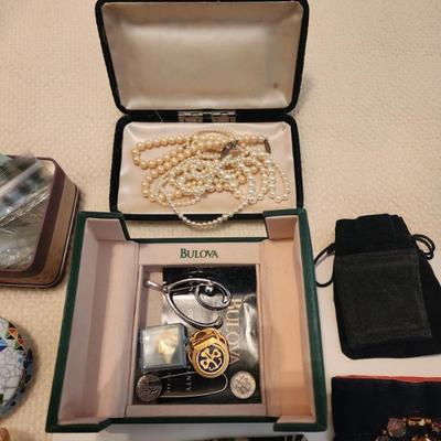 Sale Photo Thumbnail #57