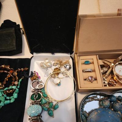 Sale Photo Thumbnail #62