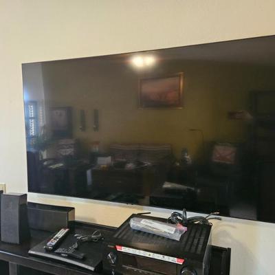 Sale Photo Thumbnail #138: Samsung 72" Smart TV