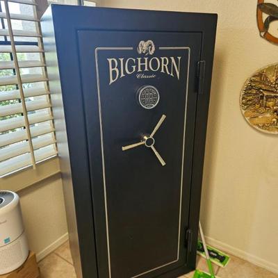 Sale Photo Thumbnail #3