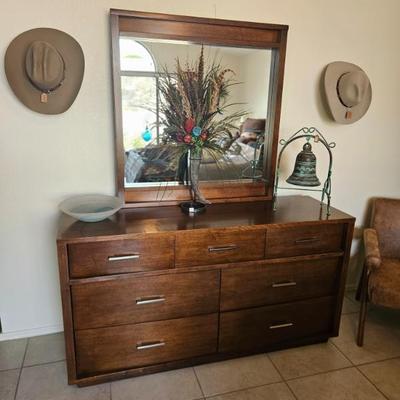 Sale Photo Thumbnail #48