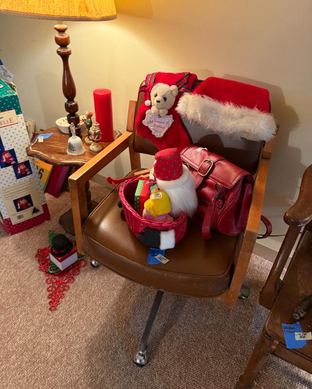 Sale Photo Thumbnail #32