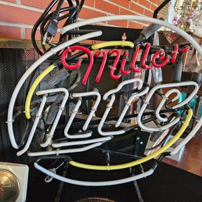 Sale Photo Thumbnail #125