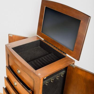 Sale Photo Thumbnail #36