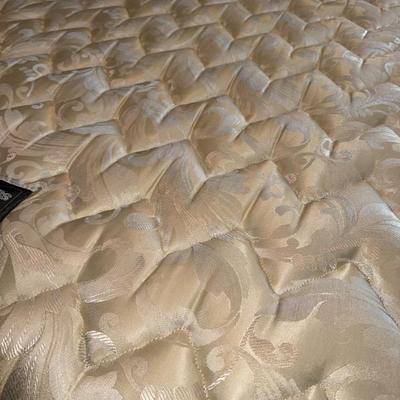 Sale Photo Thumbnail #91