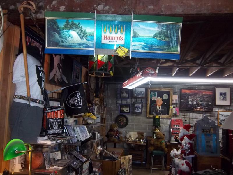 Sale Photo Thumbnail #65