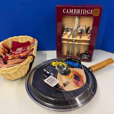 Sale Photo Thumbnail #30