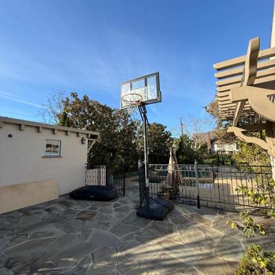 Sale Photo Thumbnail #153