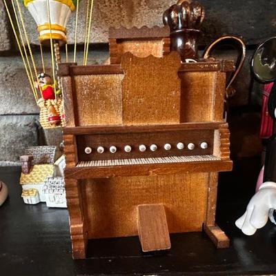 Sale Photo Thumbnail #32