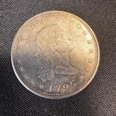 Sale Photo Thumbnail #126